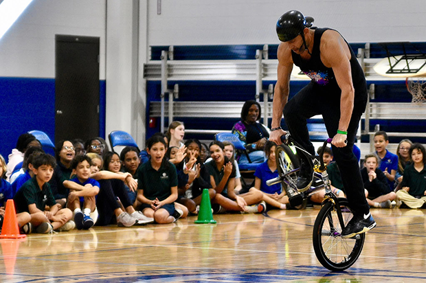Lesson aLIVE Flowstyle BMX School Assembly 3